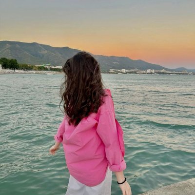 jahangir675657's profile picture. Laptop, coffee, and a passport ☕💻🌍
Freelancing my way around the world
✨ Simple life. Big dreams.