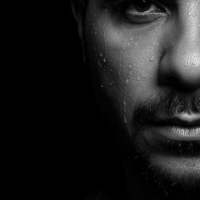 tarek2221111's profile picture. احب الخير للجميع 
يهمنى بلدى تكون الاول ف العالم