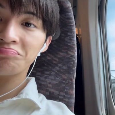 feufruit's profile picture. loml,   ᢉ𐭩arklee