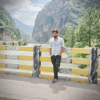 DJalandhra's profile picture. #banker