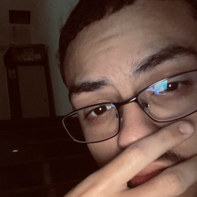 caioxzh's profile picture. Life isn't perfect but your outfit can be