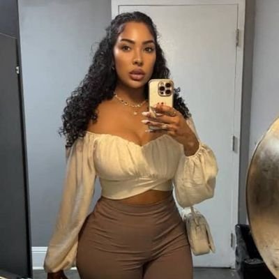 KrissyLynn81570's profile picture. I am an easy going girl born with a silver spoon