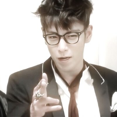 ttttabi_'s profile picture. ⊹ ttt ˋ ᥣ𖦹᥎ᥱr 💗
★ ☆ ── ᥱᥒ𝗍ȷ ︱m᥆᥆ᥒ ☾.⊹˙•
⊹ mᥱ ᥲᥒძ ˋ bigbang_official 🫂💫