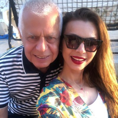 Arunid09's profile picture. If you value a girl, she can become your queen