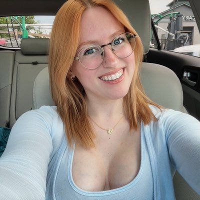 modestmermaid_'s profile picture. 