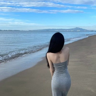 hana_ivancsrown's profile picture. In a world where you can be anything, be kind 🌍 | Love is my superpower 💘