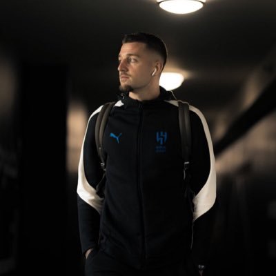 ciinl_3's profile picture. #S22 #HFC #CR7