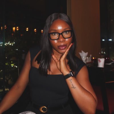 SageNroses_'s profile picture. Living & Documenting life✨