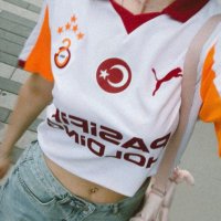 Sena (@iyidedimiyi) 's Twitter Profile Photo