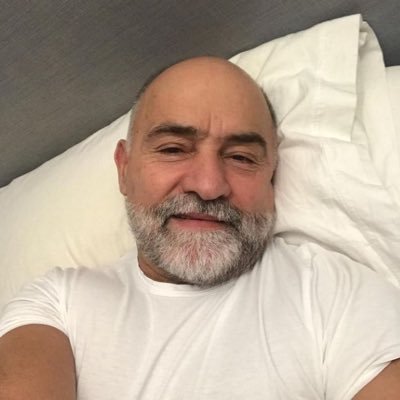 davemike628's profile picture. looking for loyal and honest lady 😍😍