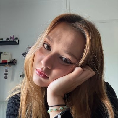 Amandine_Spg's profile picture. shibal