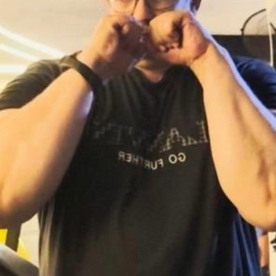 Booohesham's profile picture. ضع كرامتك فوق كل شيء كرامتك أولاً .⚘️
مصر ام الدنيا