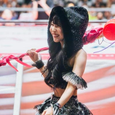 madrigrober's profile picture. Don’t die to meet me; live to love me