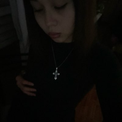 rolarolaelsushi's profile picture. “La Flame” he hears in his head