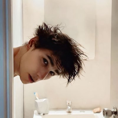 saintlscy's profile picture. club atlético Enzo Vogrincic