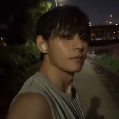 jchiuzano's profile picture. ARMY💜ot7