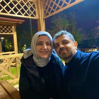 Nazeymen675's profile picture. 675 KHK lı 👨‍👩‍👧‍👦 Tipik #terazi burcu ♎ Evli iki evlat bir kedi annesi🙃sağlık çalışanı (ebe) 👩‍⚕️