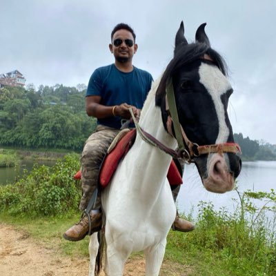 BhojpurSeHain's profile picture. आरा(भोजपुर) का लाल 🌝 ~ देशभक्त 🇮🇳~ धर्म/जाति आधारित आरक्षण विरोधी 🚫 ~ Proud हिंदू 🔱 ~ Data Analytics Professional 📊 ~ मिलिट्री स्कूल
