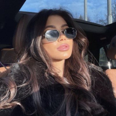 fatimaa11__m's profile picture. ressam