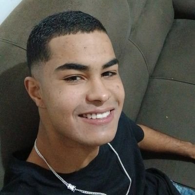 PtkRhyan's profile picture. Então chega com respeito se quiser ser respeitado.