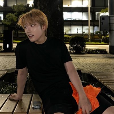 mothermhwa's profile picture. 🏳️‍⚧️ 19 // MDNI // I’m not scary I promise D: