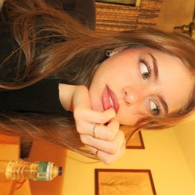 anagarciavz1's profile picture. I'm discouraged but I'm stressed.22
