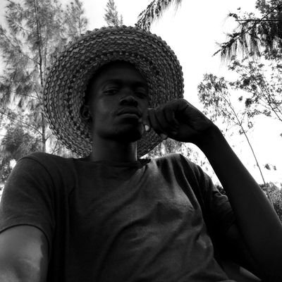 FelixM_Des's profile picture. Live a little | It's a Mindset Thing.