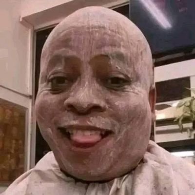 MahlaseLondiwe's profile picture. I AM RANDOM .