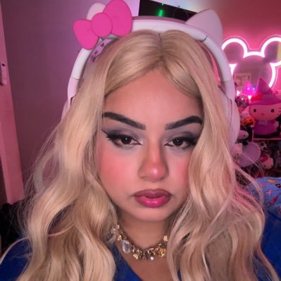 luxor_ana's profile picture. Gamer Girl 💕✨