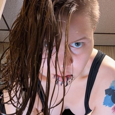 0420DrawsStuff's profile picture. 25, he/it || Fat assed trans femboy/occasional artist ⚠️ NSFW content ⚠️ ACAB🏳️‍⚧️🏳️‍🌈♠️
My other socials 👉https://t.co/Nl8lwhhVAz👈