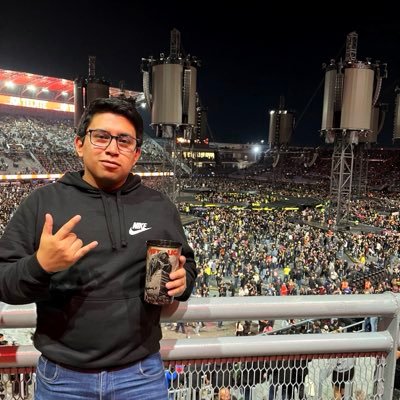 RazielZL's profile picture. Es Twitter, no mi tesis asi que relájate un chingo. Ingeniero de los chidos 👷🏻‍♂️⚙️
