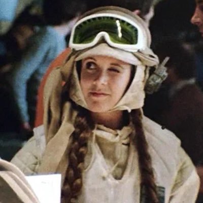 crlhrhaenyra's profile picture. ali hazelwood e star wars 💝