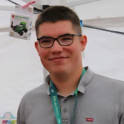 BlandinTho2's profile picture. Étudiant en Science Politique | Collab parlementaire de @mpGuerin44 🏛 | Éducateur bénévole de football ⚽️ | Citoyen engagé