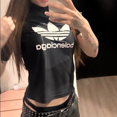 ceuvebrokenhrt's profile picture. 