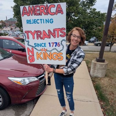 candidam91's profile picture. Freelance speech and campaign writer & editor.  Dedicated wife & mother. Supposed fan(atic) of politics, debate, music, theater & a free press. Be involved!
