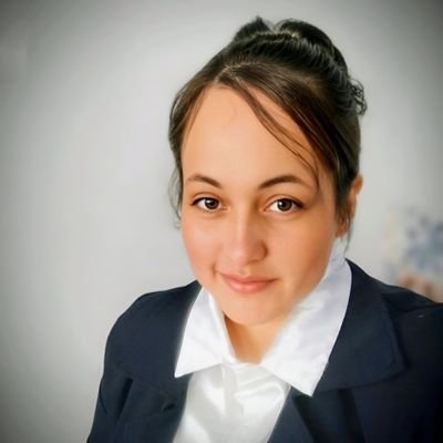 Snr. Claudia Santos Profile