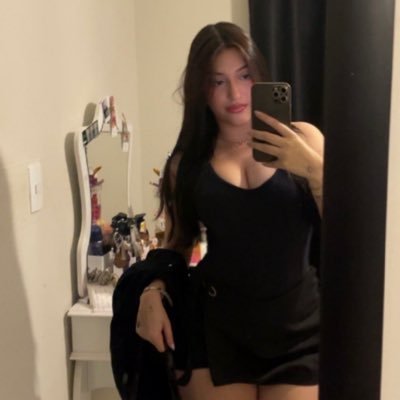 beatrix_soarex's profile picture. 