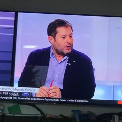 mlopezplana's profile picture. Editor y director de @a_publica. Colaboro con @elsmatins. Fui diputado @parlament_cat y jefe de gabinete @gencat.
