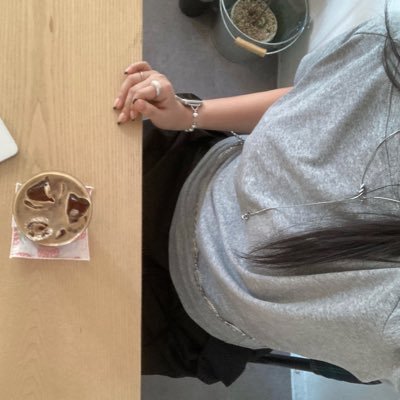 Free_H14's profile picture. 내 사랑은 보통 그런 식이다