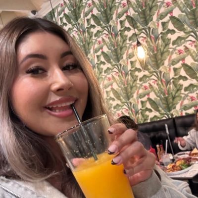 Maddmariee's profile picture. Rich in Spirit🌻Blessed