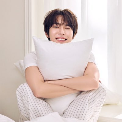 cak3_or_d3ath's profile picture. Jung Shin’s waifu. 💙. Multi-fandom fake fan. 🙈😬