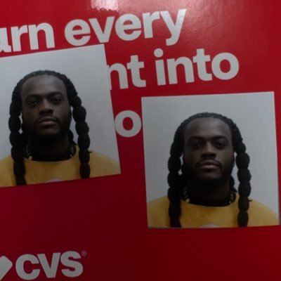 hollyandroo's profile picture. If you know, you know.