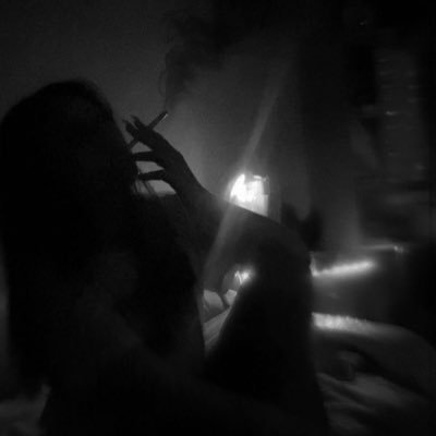 angelluvxr's profile picture. its hard to forget someone who gave u so much to live for huh?