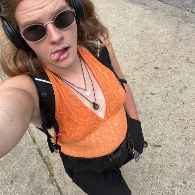 MangoMadamm's profile picture. “loose woman with loose morals” 🏳️‍⚧️She/Her