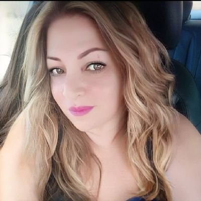 nadoush59008363's profile picture. 