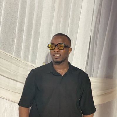 p_charles_001's profile picture. Web Developer @scalefortHQ | Community manager @LitecodeHub