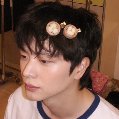 yookrimiese's profile picture. 