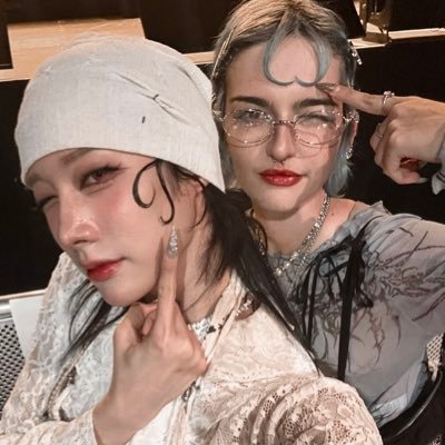 dreamjixian's profile picture. ꒰♡ #엑스러브 #에이티즈 #드림캐쳐  | ─ ☆ 23 | pt/eng ⊹ ˗ˏˋ Rui’s certified (by him) BESTIEEE  ˎˊ˗ 🏳️‍⚧️🏳️‍🌈