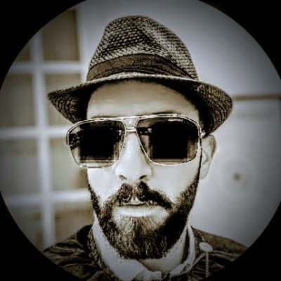 homografix's profile picture. Padre de unos piratas del espacio. Cervantes. Carl Sagan. Darwin. Escohotado. Martín Fierro: carácter es destino. Extremadura. Dame más gamusinos.
