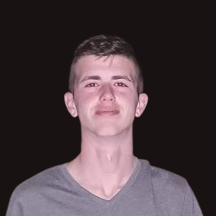 devbyslavi's profile picture. 17. tech student | documenting my development journey